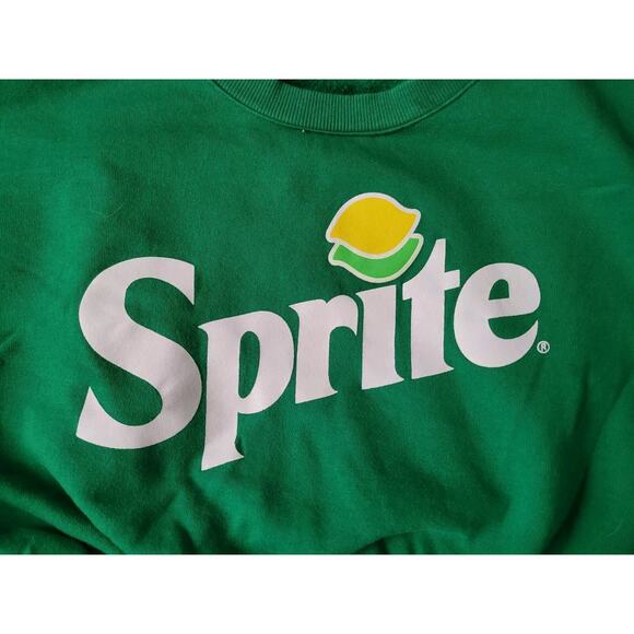 Sprite Lemon Lime Cola Crop Top Sweatshirt Green Crop Medium Halloween Costume - Picture 2 of 8